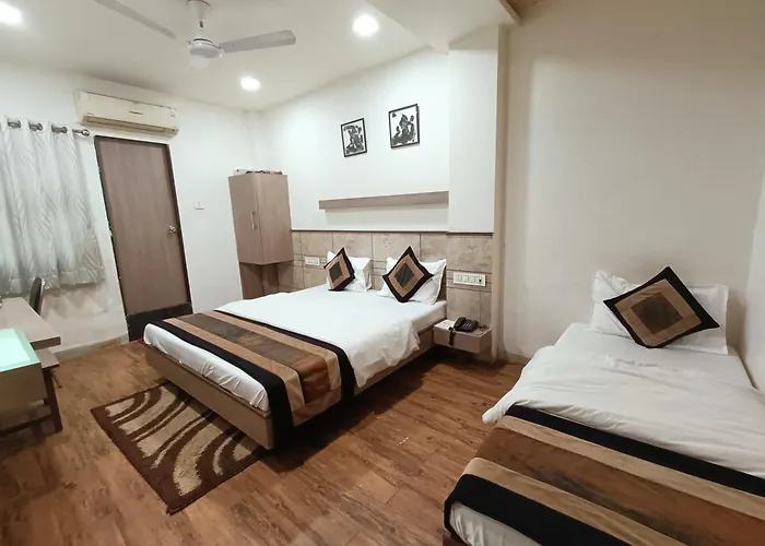 City InnAirport Hotel